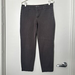 Old Navy high rise pixie dark grey ankle pants size 10